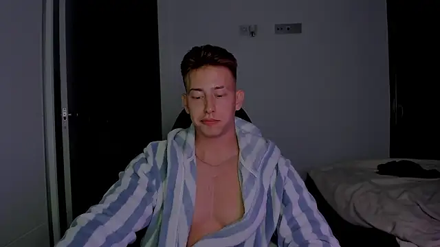 Вебкам-шоу find0m_master