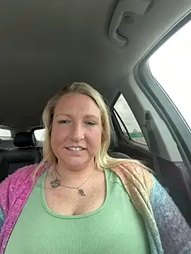 sweetkacibaby's Live XXX Chat