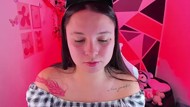 little_emma0: απευθείας συνομιλία ΧΧΧ