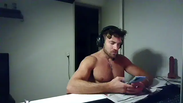 alpha-hunk Pertunjukan Webcam
