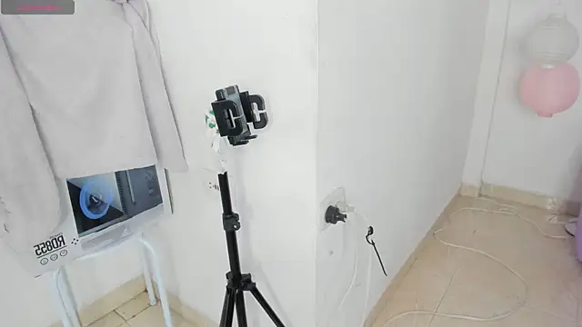 salma_isawwii – webcam-show