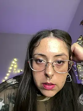 Mizztikaa Chat XXX in diretta