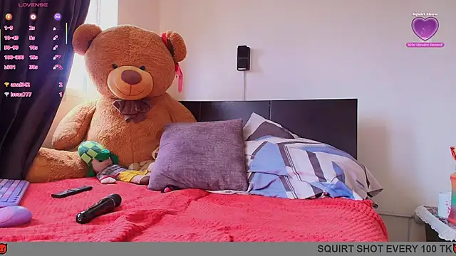 Chatroom XXX en direct de Samanntthaa__