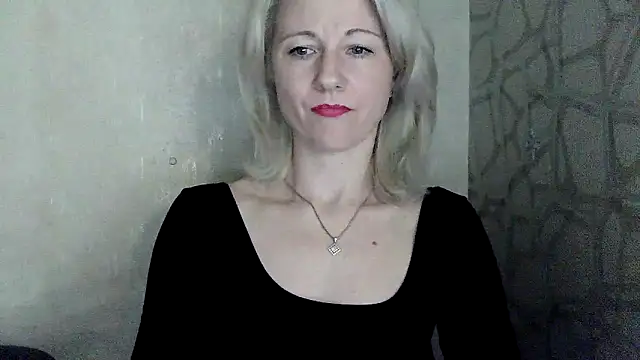 Katerina-Kissan Webbikameraesitys