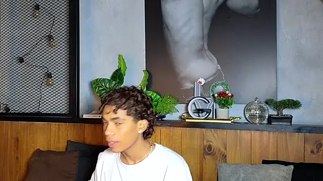 AlanCutee webkamerás műsora