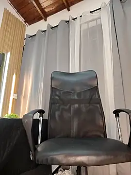 Oliver_bigblack_cockn Live XXX chat
