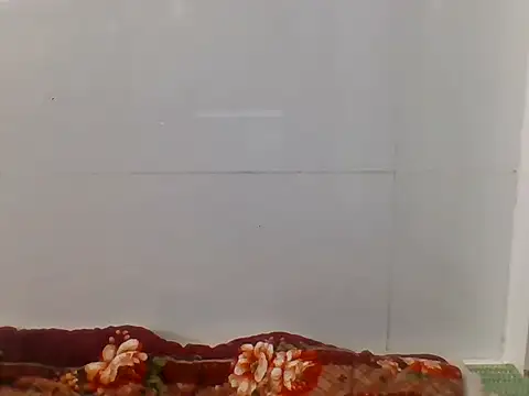 kiraa-007 Show Webcam