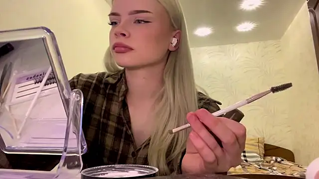 ShainaJoens Chat XXX live