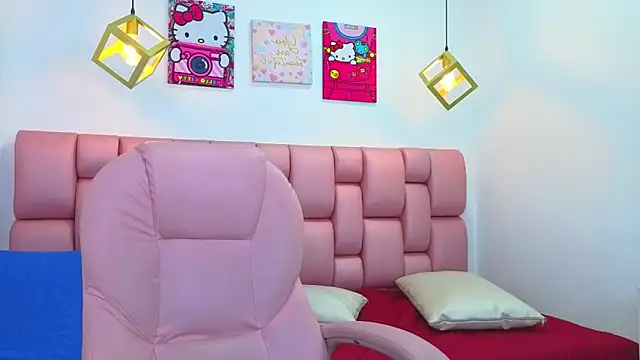 Show modela Heder_moon na web-kameri