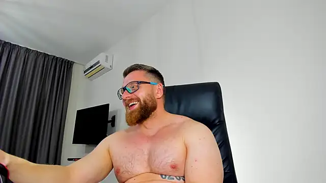 Findom_guyのウェブカメラショー