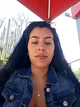 Luianna Chat XXX live