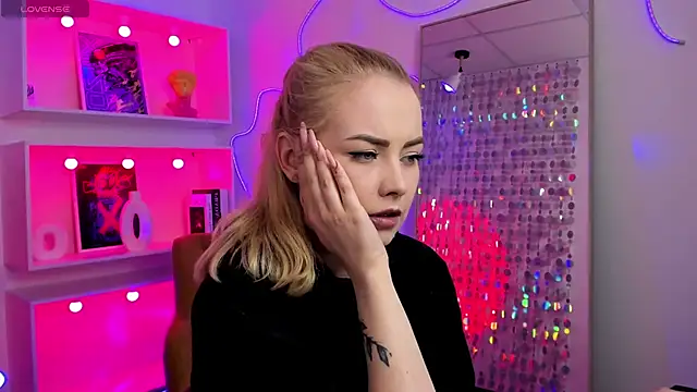 Živý XXX chat StephanieSweety