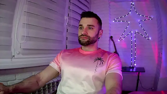 Chat +18 de DaddySlava ao vivo