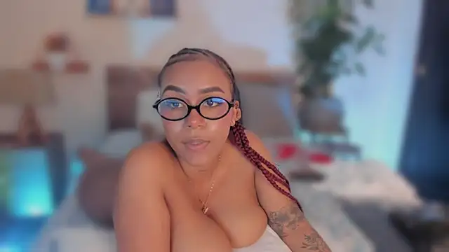 YariRose Adlı Modelin Canlı XXX Sohbeti
