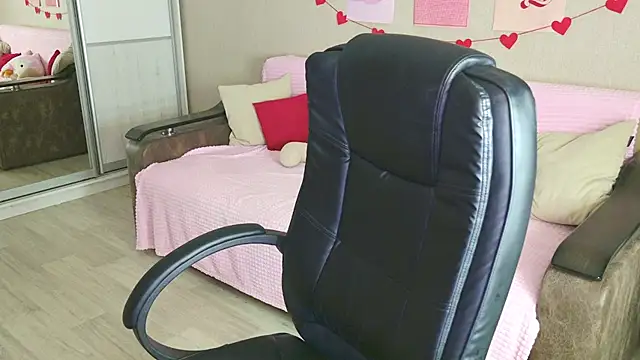 Leksi_Love élő XXX-chatje