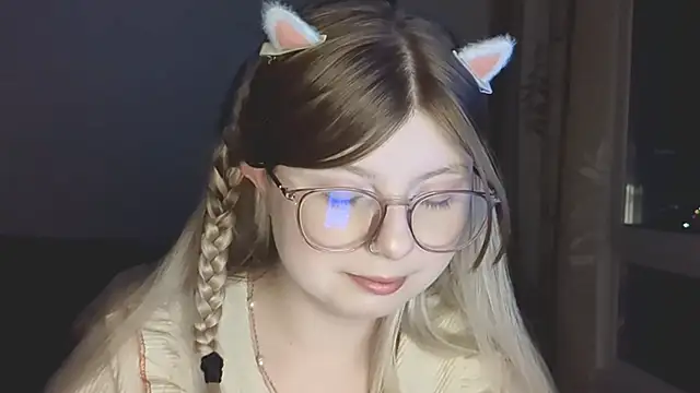 YukiBlushn Live XXX chat