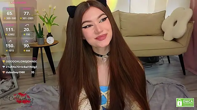 oliviaah_ élő XXX-chatje