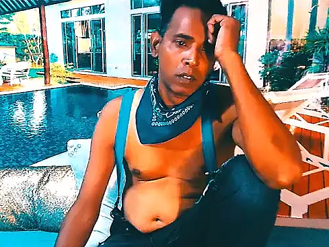 Онлайн чат XXX IndianHunk01