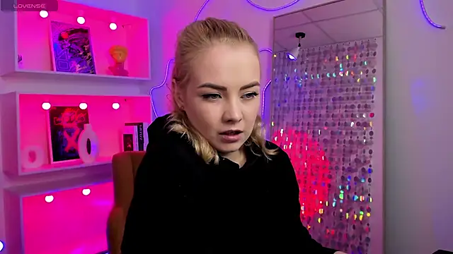 Chat +18 de StephanieSweety ao vivo