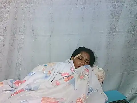 SexyIndianSky69 网络视讯表演