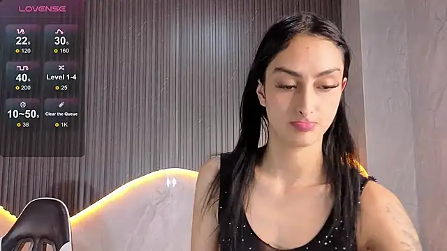 Tifany_Tx: онлайн-секс-чат