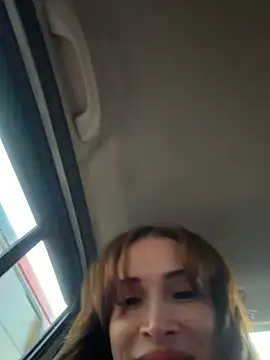 Chat XXX en directo de Irresistible24