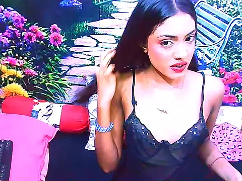 IndianPretty14u2Luv Chat XXX live