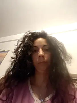 naughty69curlsのライブXXXチャット