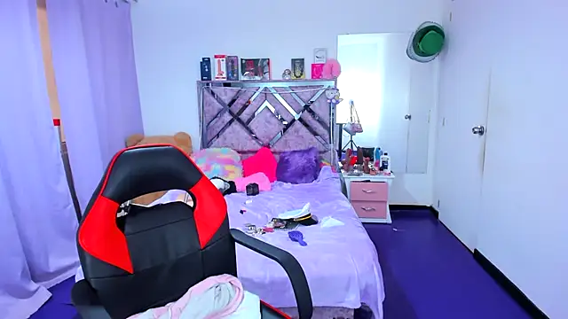 Онлайн чат XXX Luna_Analya