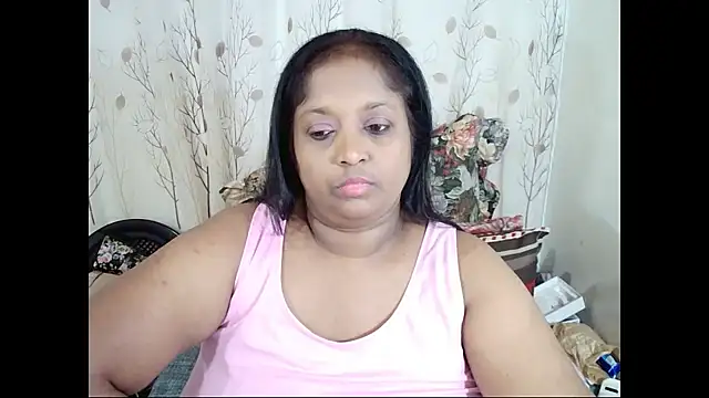 Indiantasha Chat XXX live