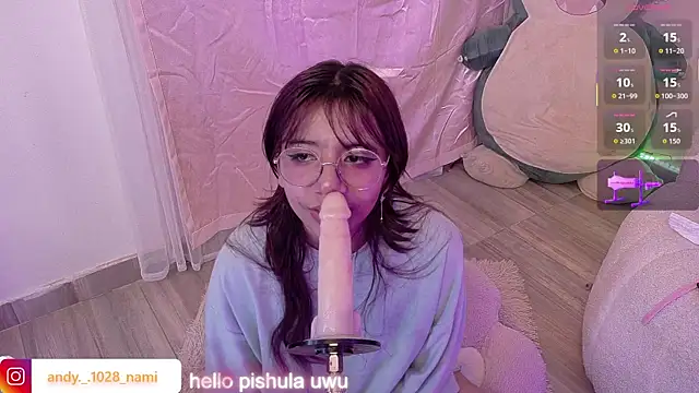 Pertunjukan Kamera Web Nami_usagi
