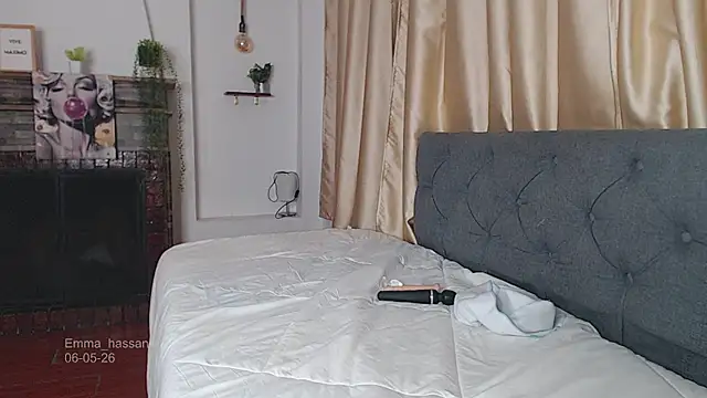 Emma_hassani: απευθείας συνομιλία ΧΧΧ