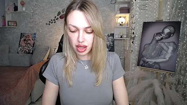 NickyAdamidi's Live XXX Chat