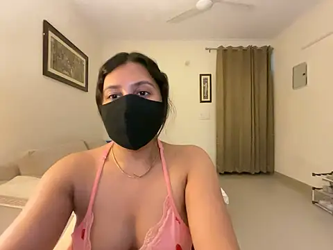 Anna_girl22 网络视讯表演
