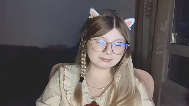 Chat +18 de YukiBlush ao vivo