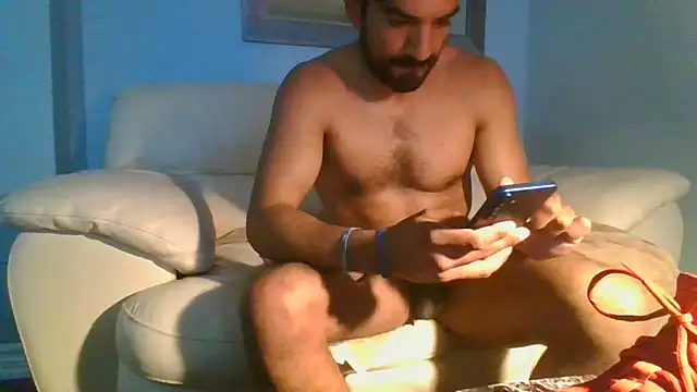 piggylatino's Webcam Show