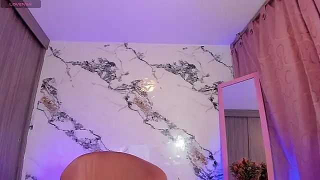 Annaross2 라이브 XXX 채팅