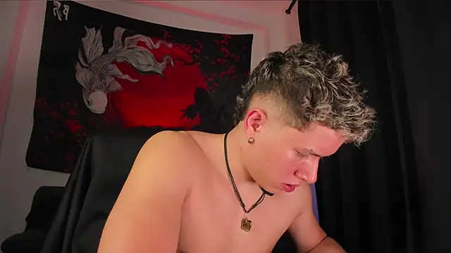 nathan_blake Show Webcam