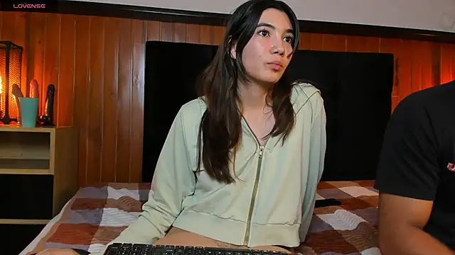 CuteButHarder: απευθείας συνομιλία ΧΧΧ