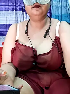 Tanisha-Chy Obrolan Langsung XXX