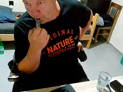 pozitiva000n Webbikameraesitys