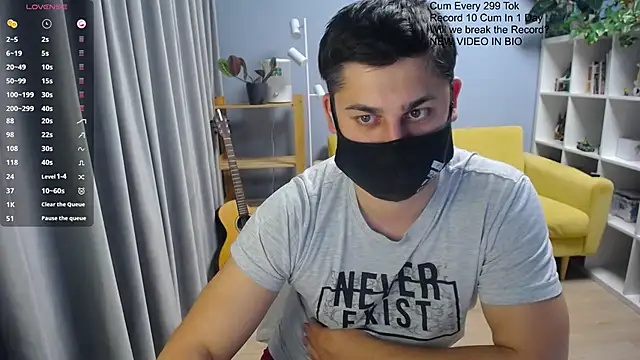 Chat XXX en directo de Tomguys