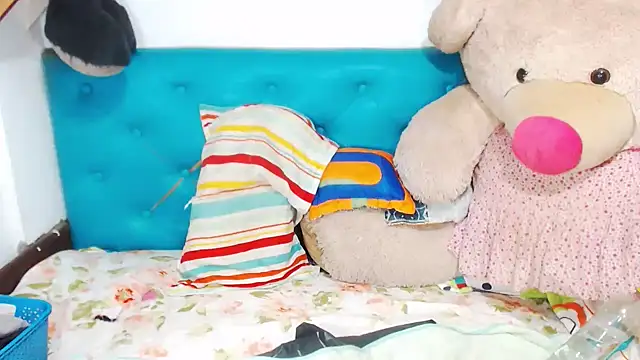 Chat +18 de XNASTYEBONYXXX ao vivo