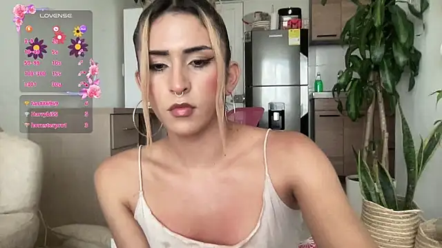 isa_fox_23 Show Webcam