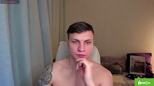 handsome_guy01 Show Webcam