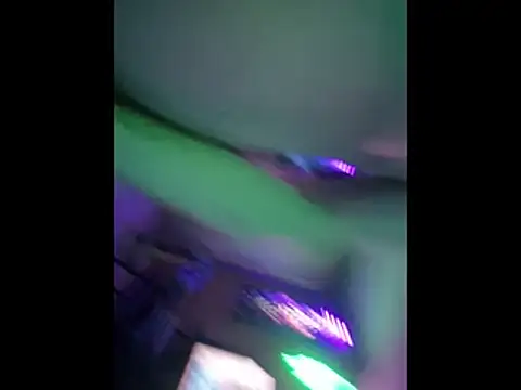 chronic_vibez's Webcam Show