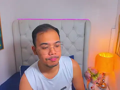 Webkamerová show AsianZero
