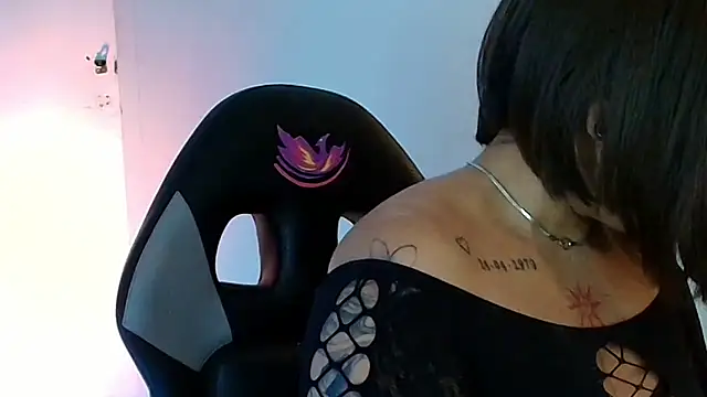 Melissa_Adamsx's Live XXX Chat