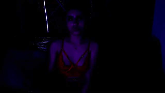 Zoe_Monrow élő XXX-chatje