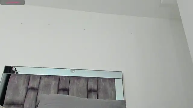 Chat +18 de alyssia_ocean ao vivo